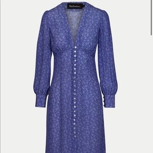 Realisation par THE VIVIENNE dress